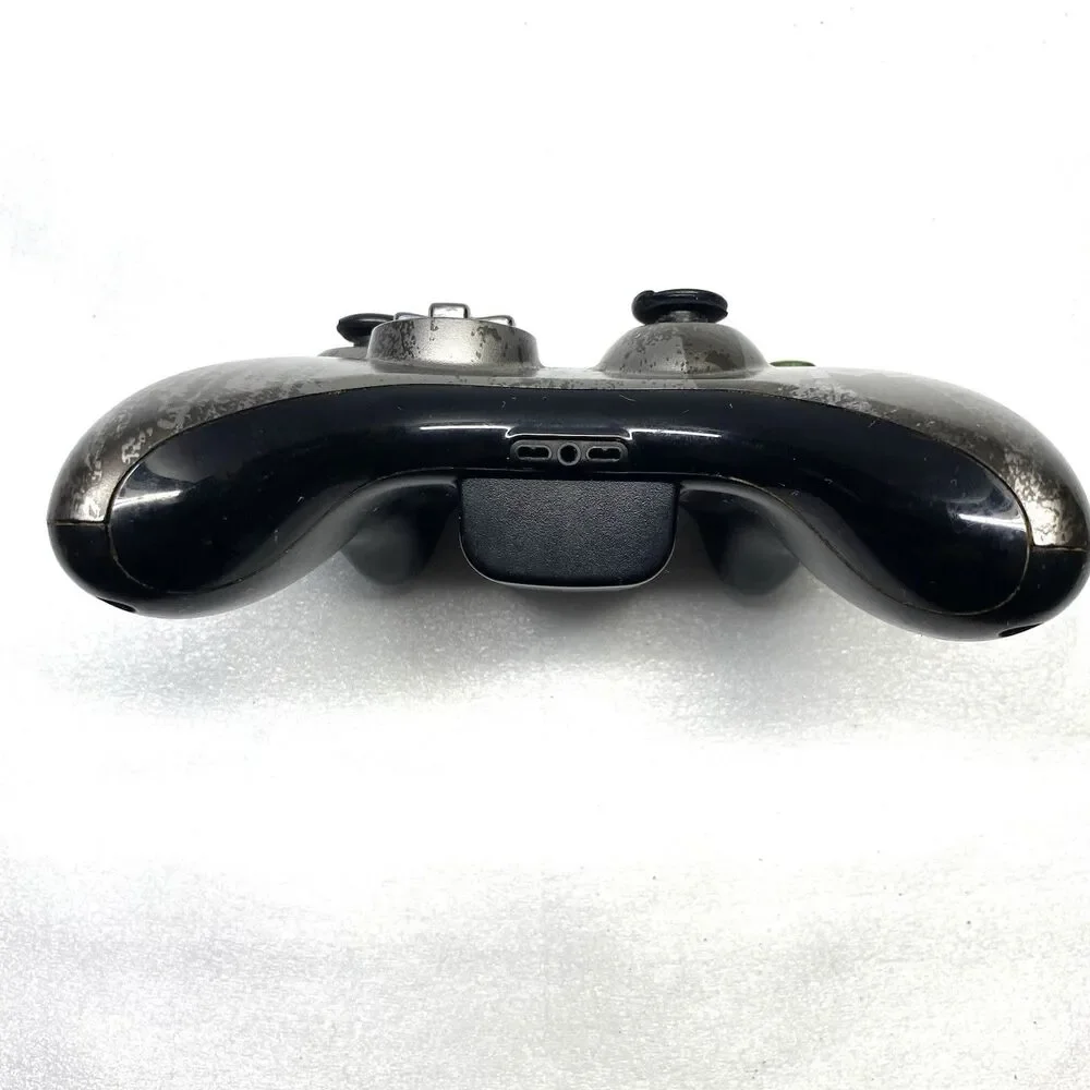 Microsoft Xbox 360 Wireless Controller MW3 Call of Duty Modern Warfare 3 Silver